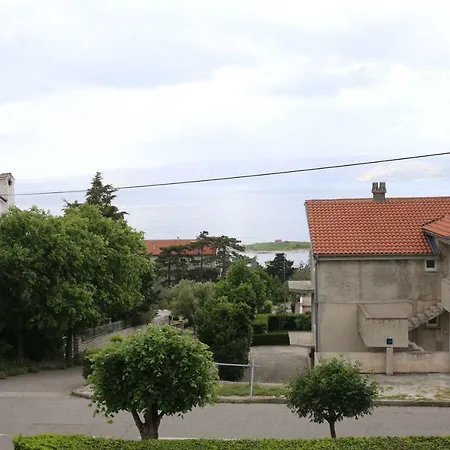 Apartment Vesna *
